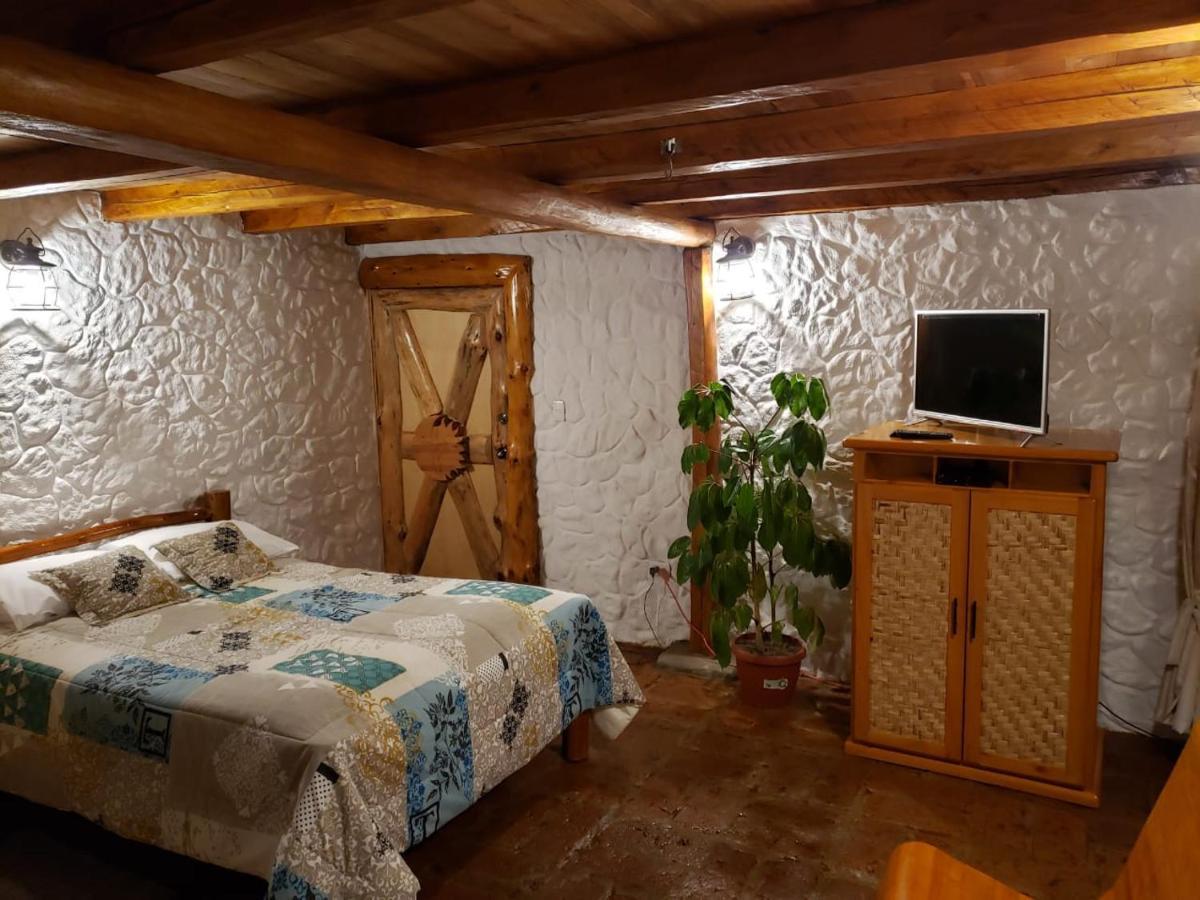 Atallaro Hospedaje Otavalo Exteriér fotografie